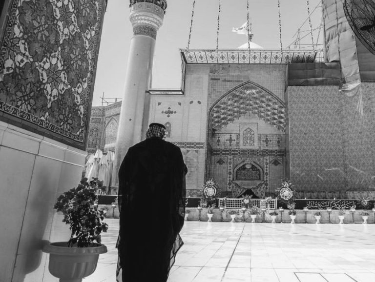 Ilustración del servidor Abul-Baqa y el milagro en el Santuario del Imam Alí